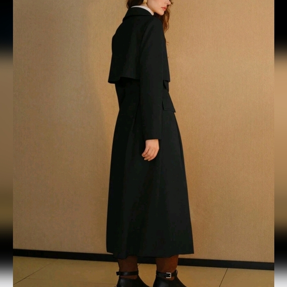 LAPEL COLLAR DOUBLE BREASTED TRENCH COAT